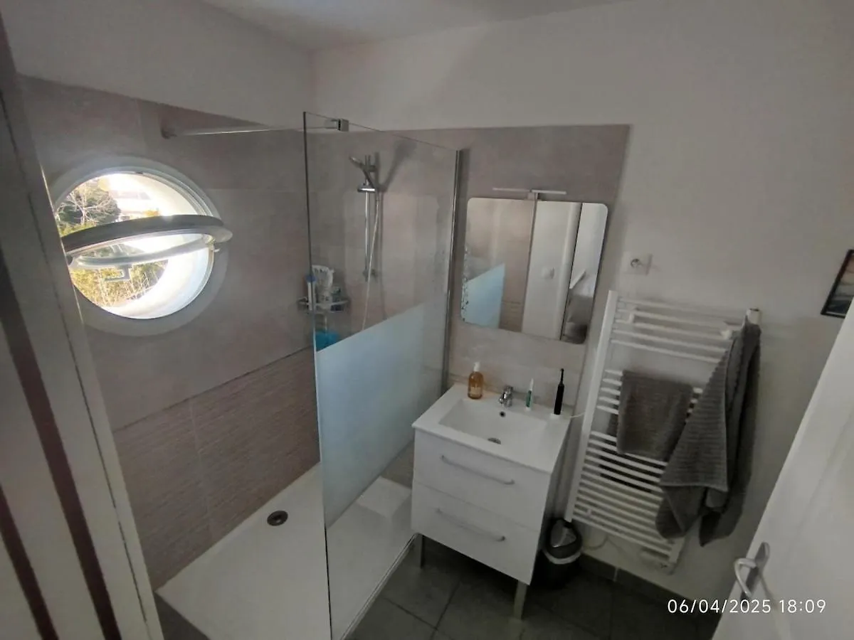 Apartment Calanques מרסיי